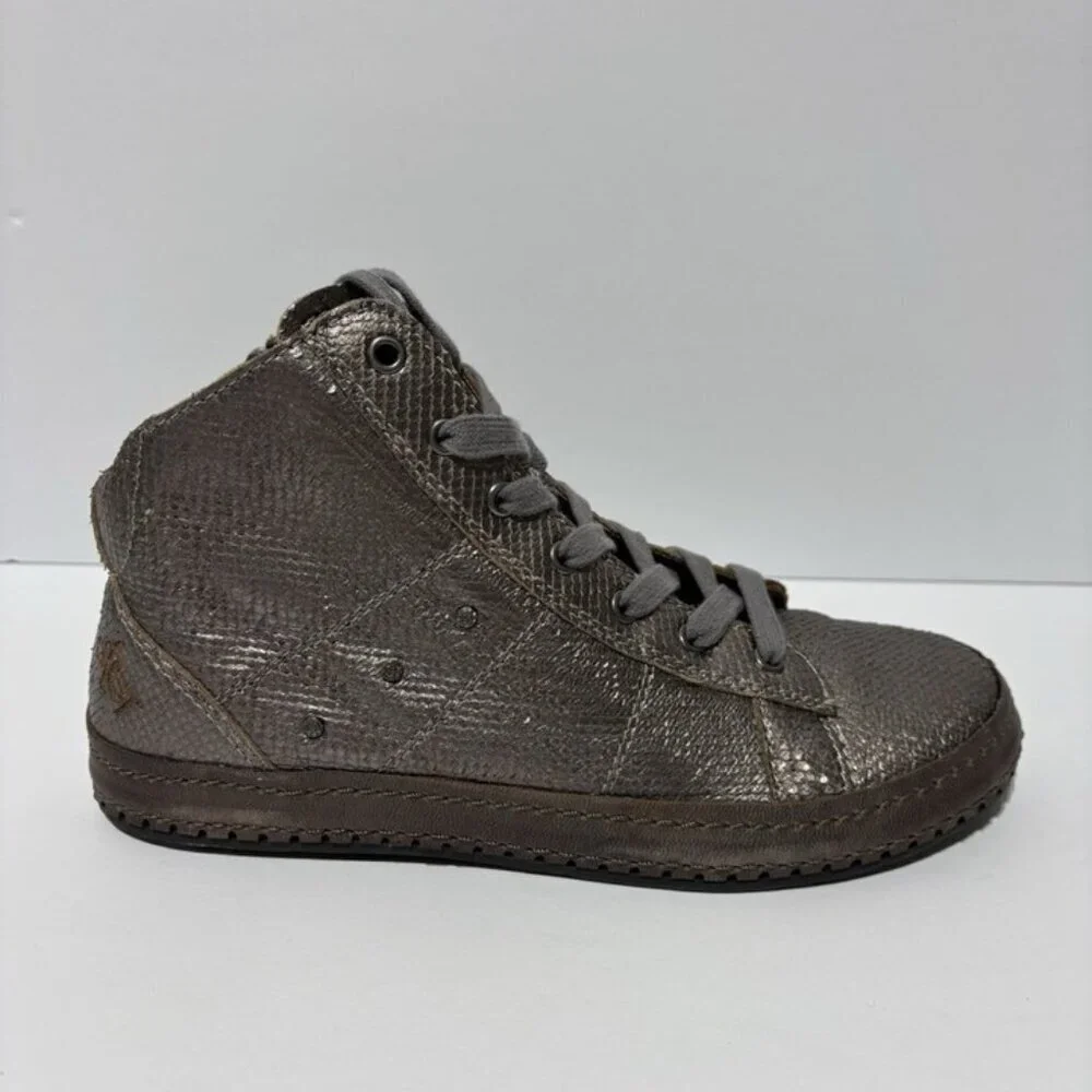 OTBT Women’s Round Trip Grey Pewter Sneakers, Size 7 M